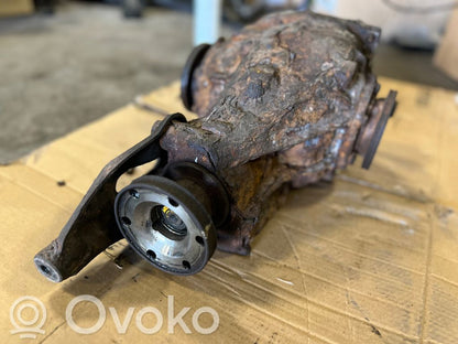 Aizmugurējais reduktors