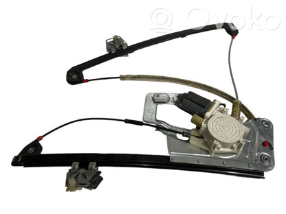 Priekšpusē elektriskā loga pacelšanas mehānisma komplekts