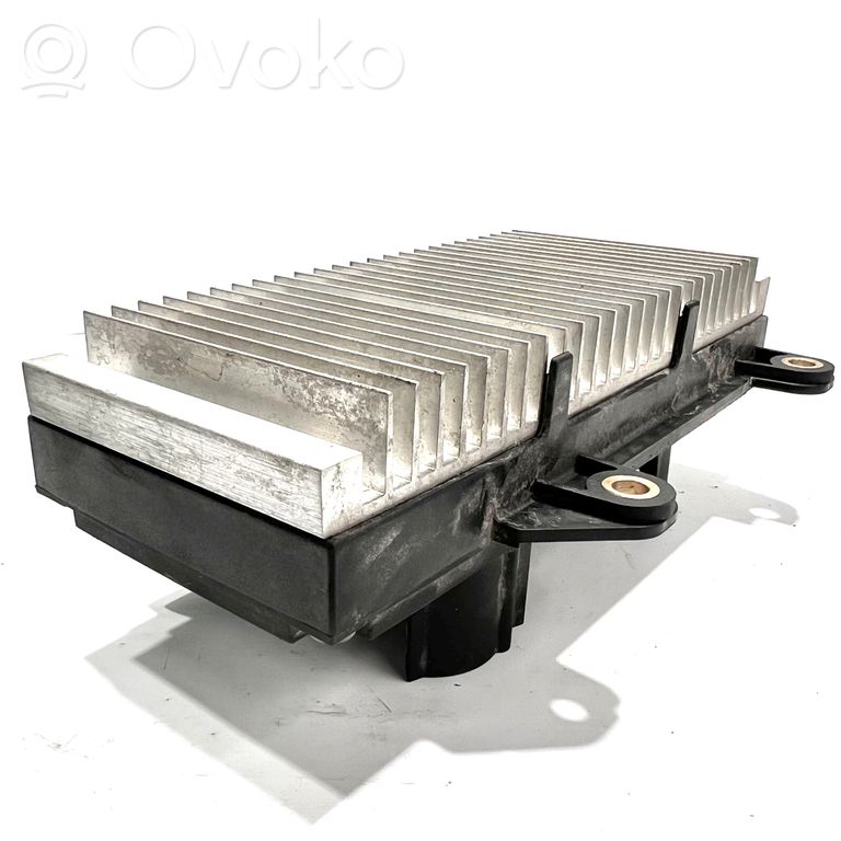 Barošanas vadības bloks