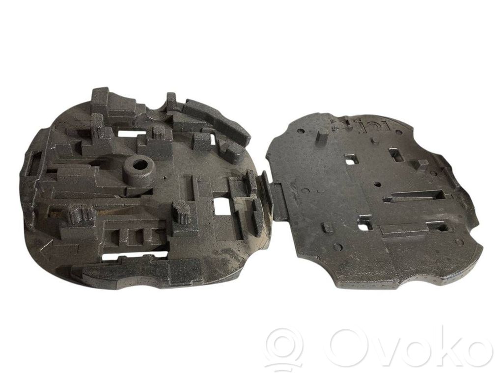 Spare wheel compartment trim