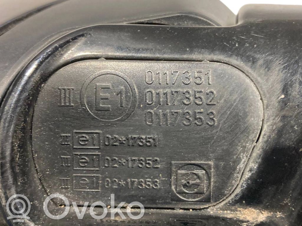 Mirror (electrically controlled)