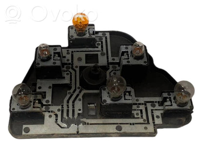 Держатель крышки заднего фонаря