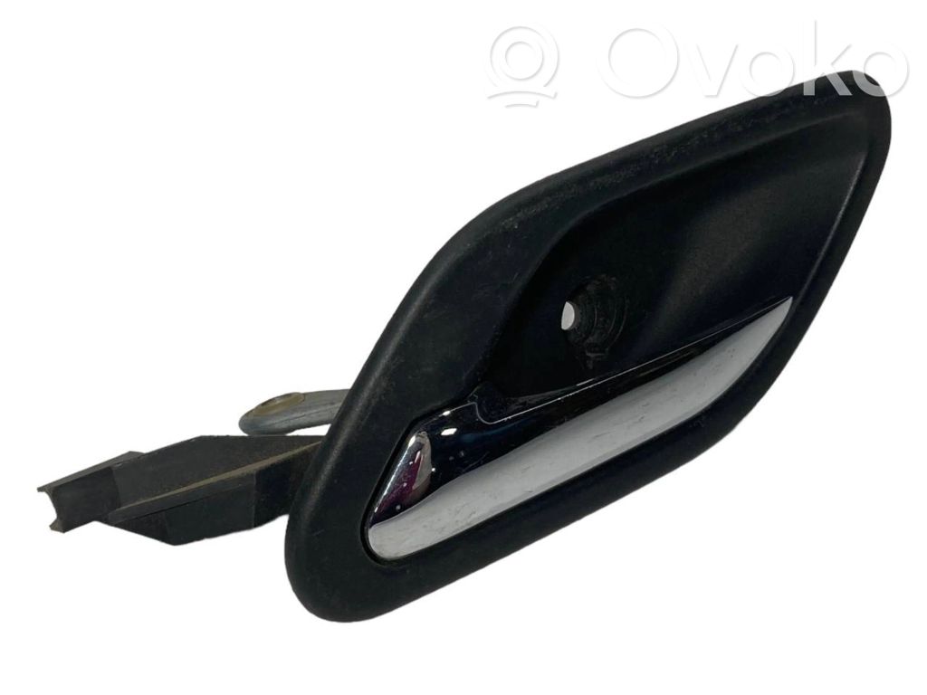 Internal opening handle