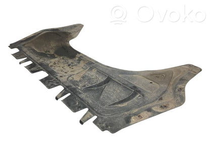 Dzinēja apakšas aizsargs