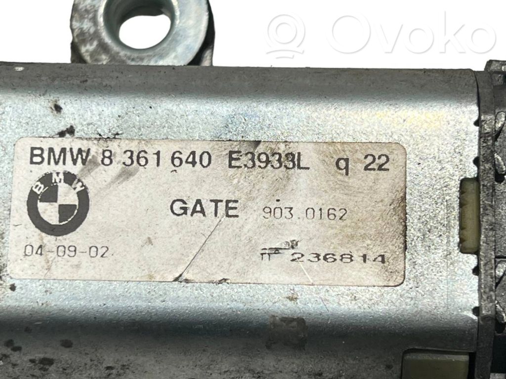 Aizmugurējā loga tīrītāja motoriņš