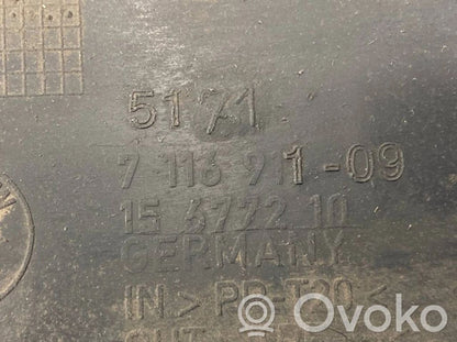 Защита днища в задней части шасси