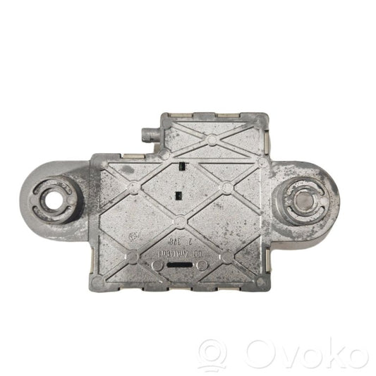 Antenna amplifier