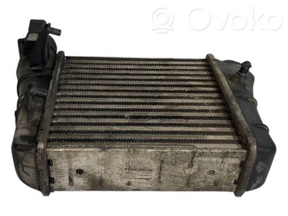 Starpdzesētāja radiators