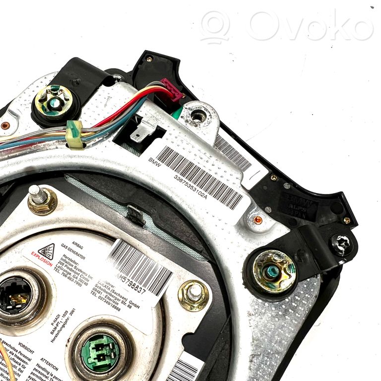 Steering wheel airbag