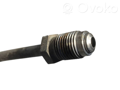 Stūres pastiprinātāja šļūtene (-es) / caurulīte (-es)