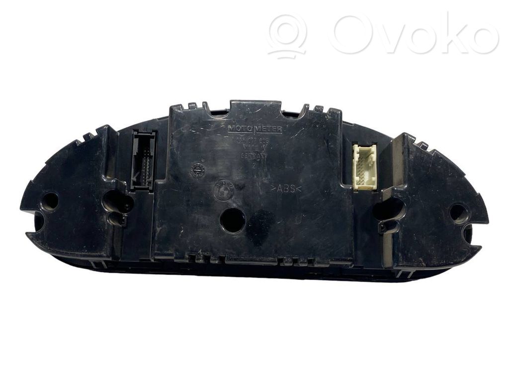 Spidometrs (instrumentu panelī)