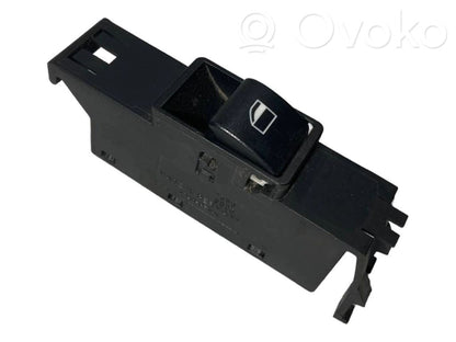 Elektrisko logu slēdzis