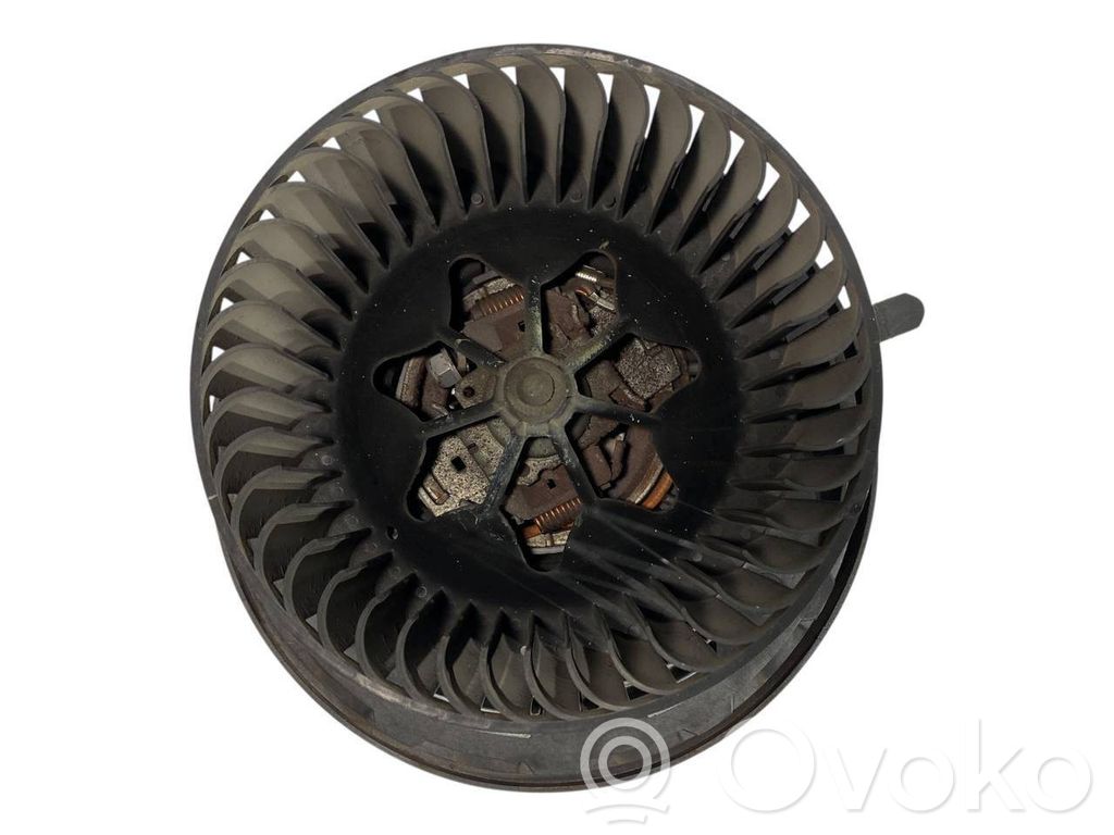 Mazā radiatora ventilators