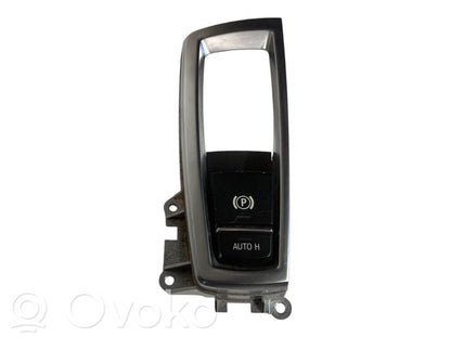 Rokas bremzes slēdzis