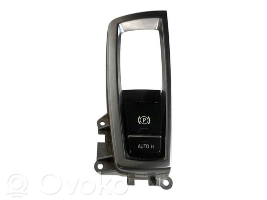 Rokas bremzes slēdzis