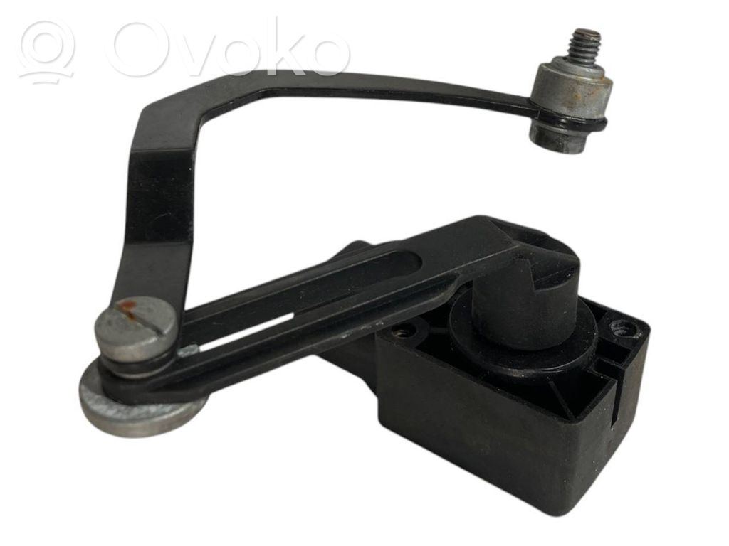 Aizmugures durvju sensors