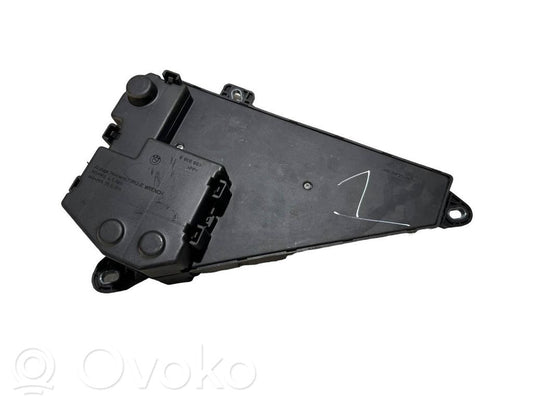 Fuse block