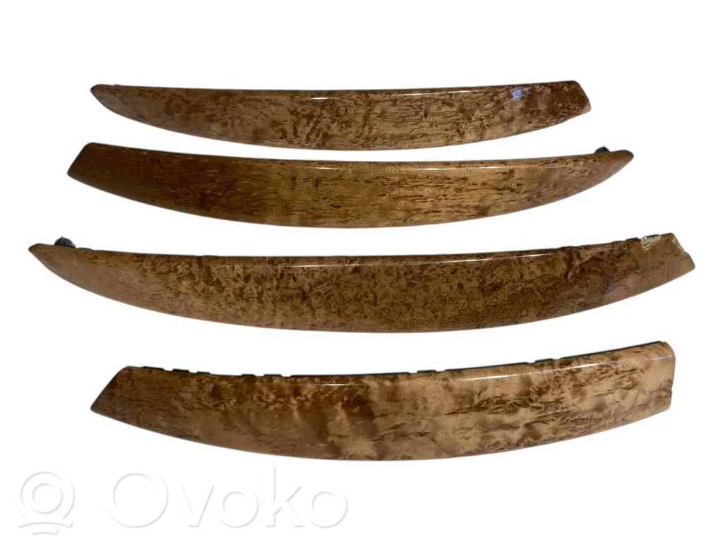 Decorative decoration