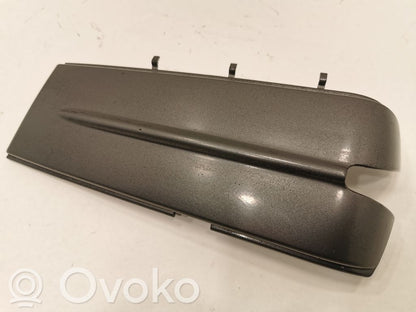 Apakšējais režģis (trīsdaļīgs)