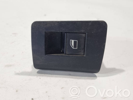 Power window switch