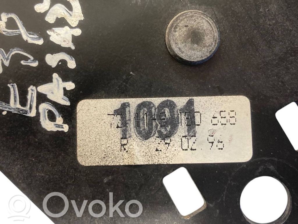 Priekšējās jostas sprādze