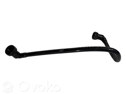 Degvielas caurulīte (-es)