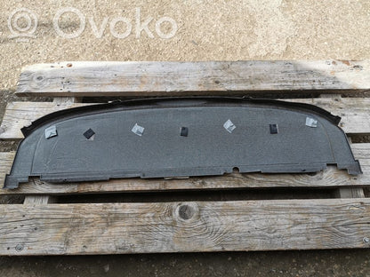 Mehānisks aizmugurējā loga aizkars