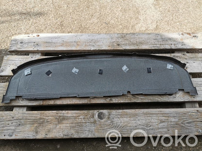 Mehānisks aizmugurējā loga aizkars