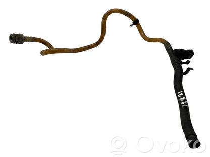 Degvielas caurulīte (-es)