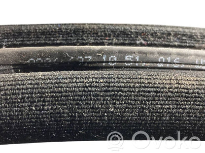 Priekšpusē apdares gumija (virsbūvē)