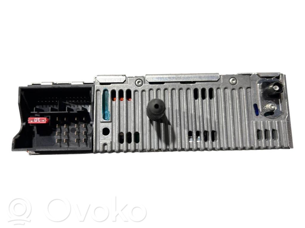 Радио / CD/DVD-плеер / навигация