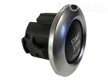 Automašīnas aizdedzes un startera slēdzis