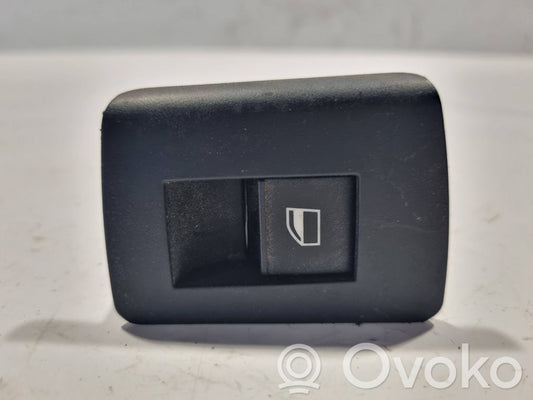 Elektrisko logu slēdzis