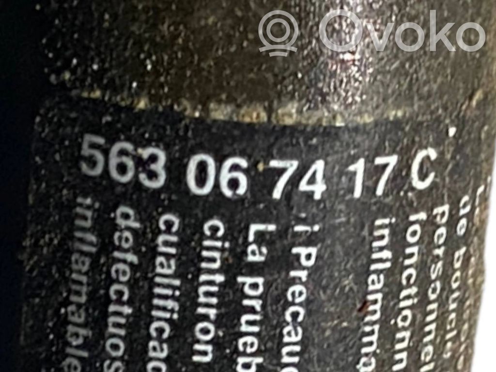 Priekšējās jostas sprādze