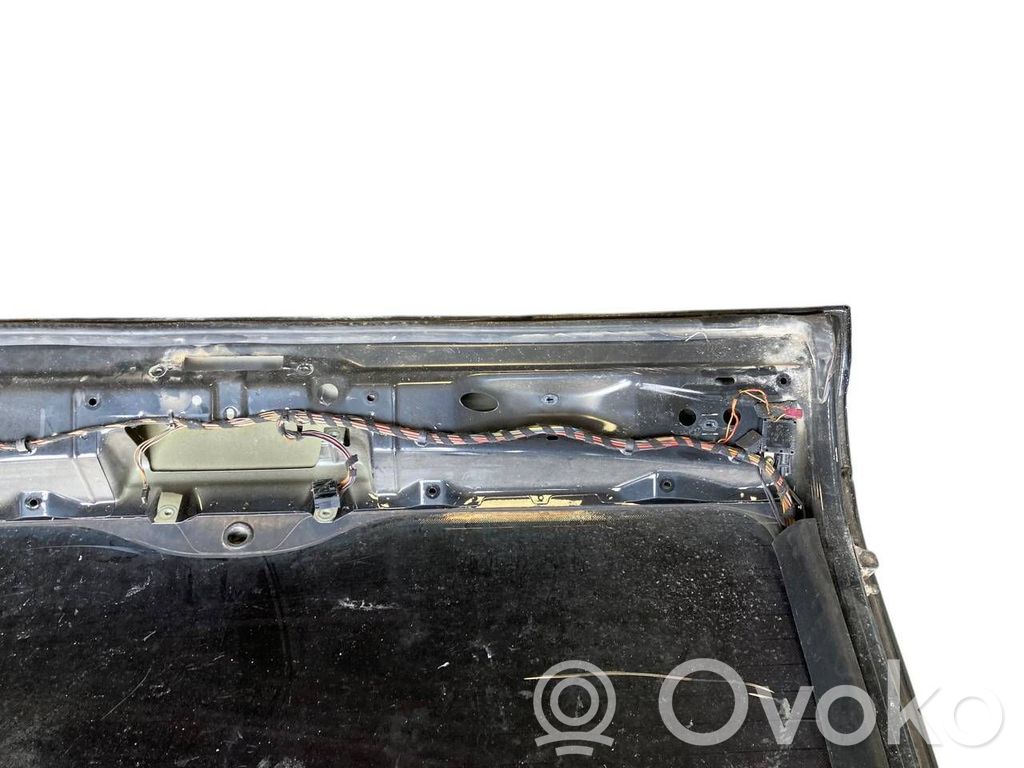 Aizmugurējais pārsegs (bagāžnieks)