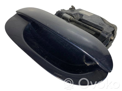 External opening handle