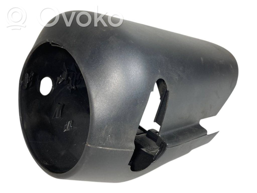 Stūres ass dekoratīvā apdare