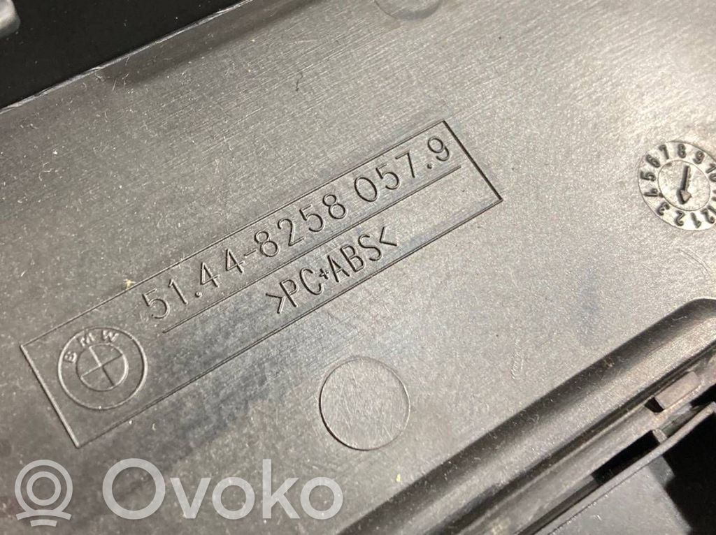 Rokturu komplekts griestiem