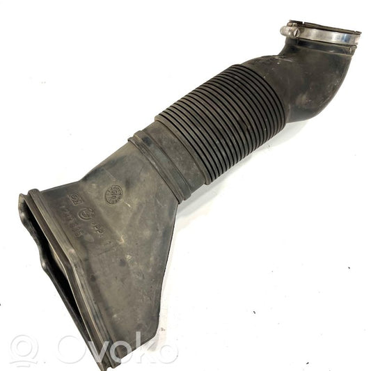 Air intake duct details