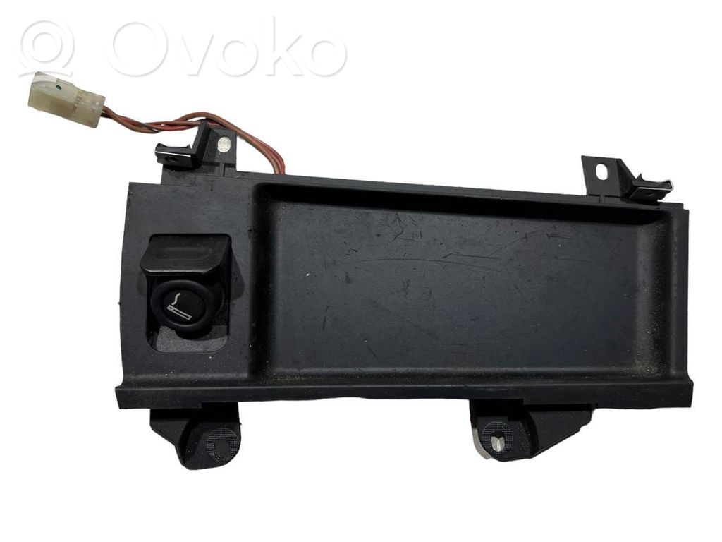 Cigarette lighter in front