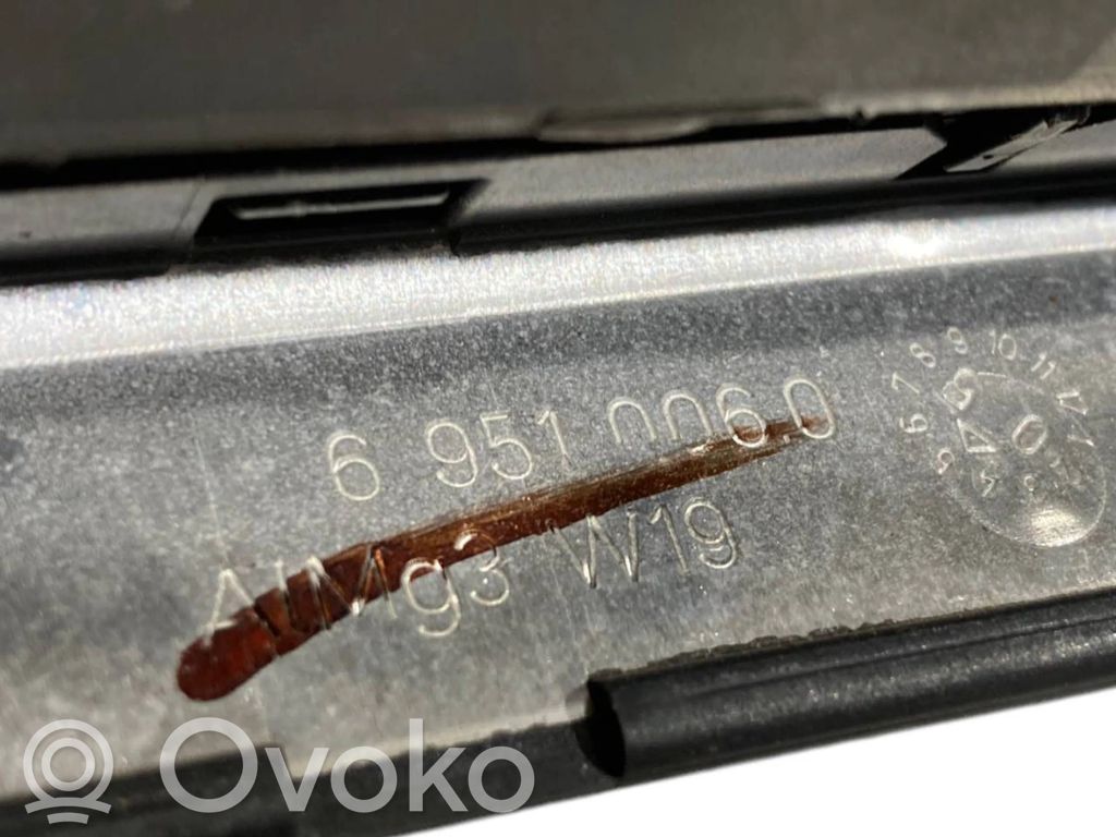 Sēdekļu apsildes slēdzis