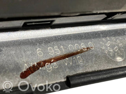 Sēdekļu apsildes slēdzis