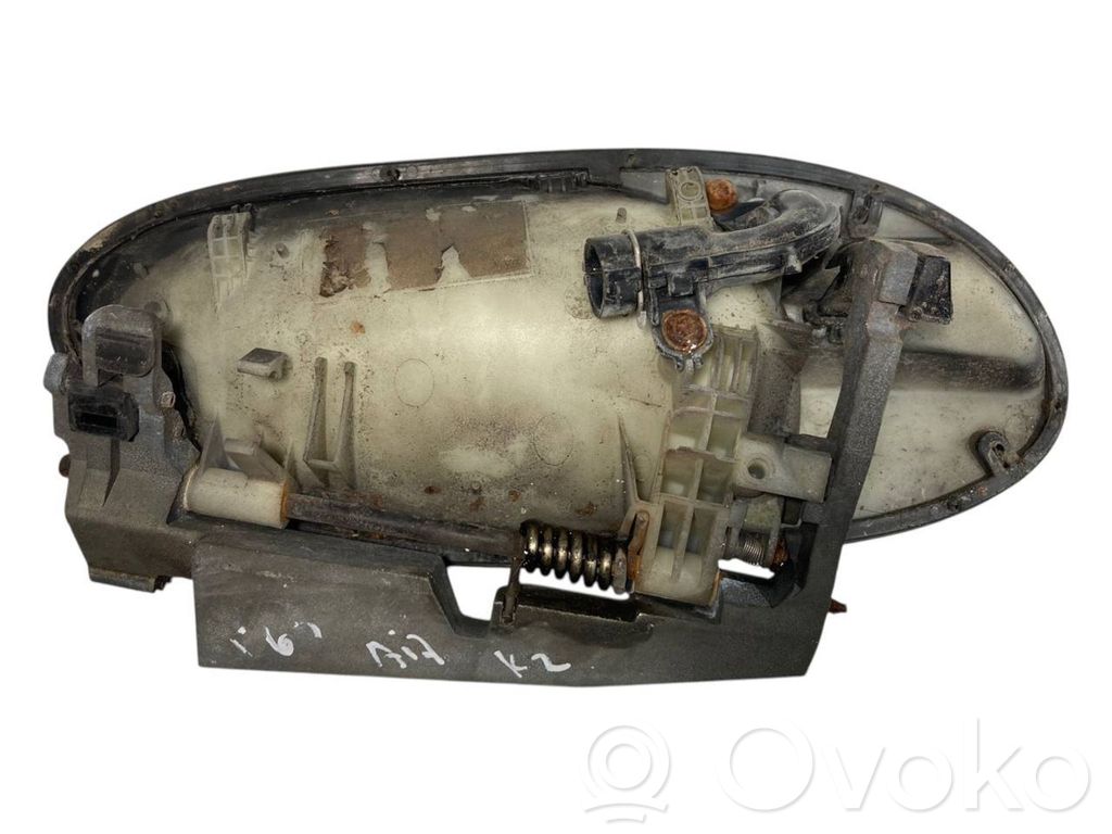 External opening handle