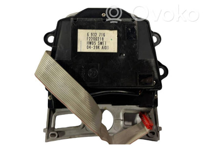 Multimediju kontrolieris