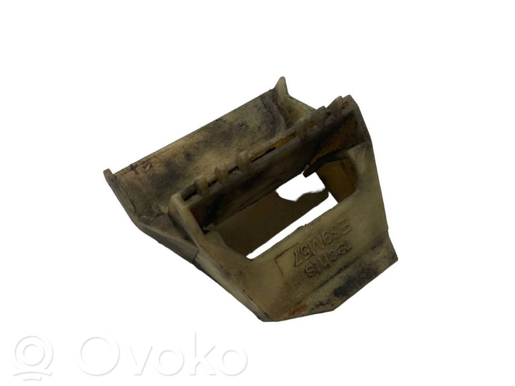 Radiatora (-u) turētājs / kronšteins