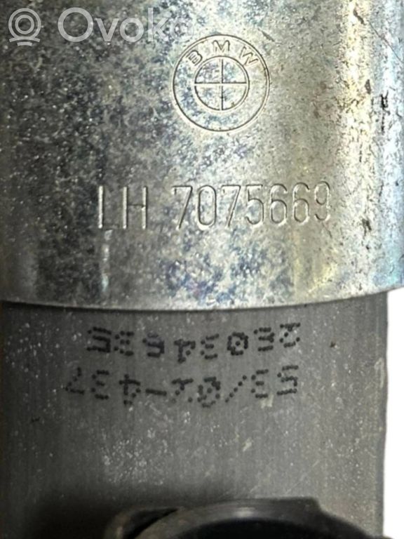 Front electric window lifter assembly