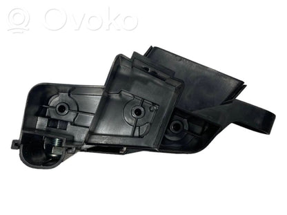 Vacuum air tank