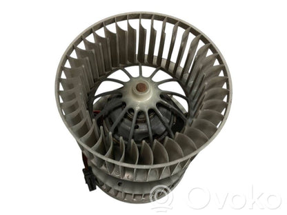 Small radiator fan