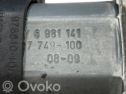 Priekšpusē elektriskā loga pacelšanas mehānisma komplekts