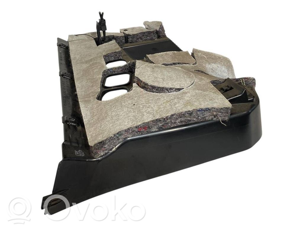 Paneļa dekoratīvās apdares vairogs (apakšējais)